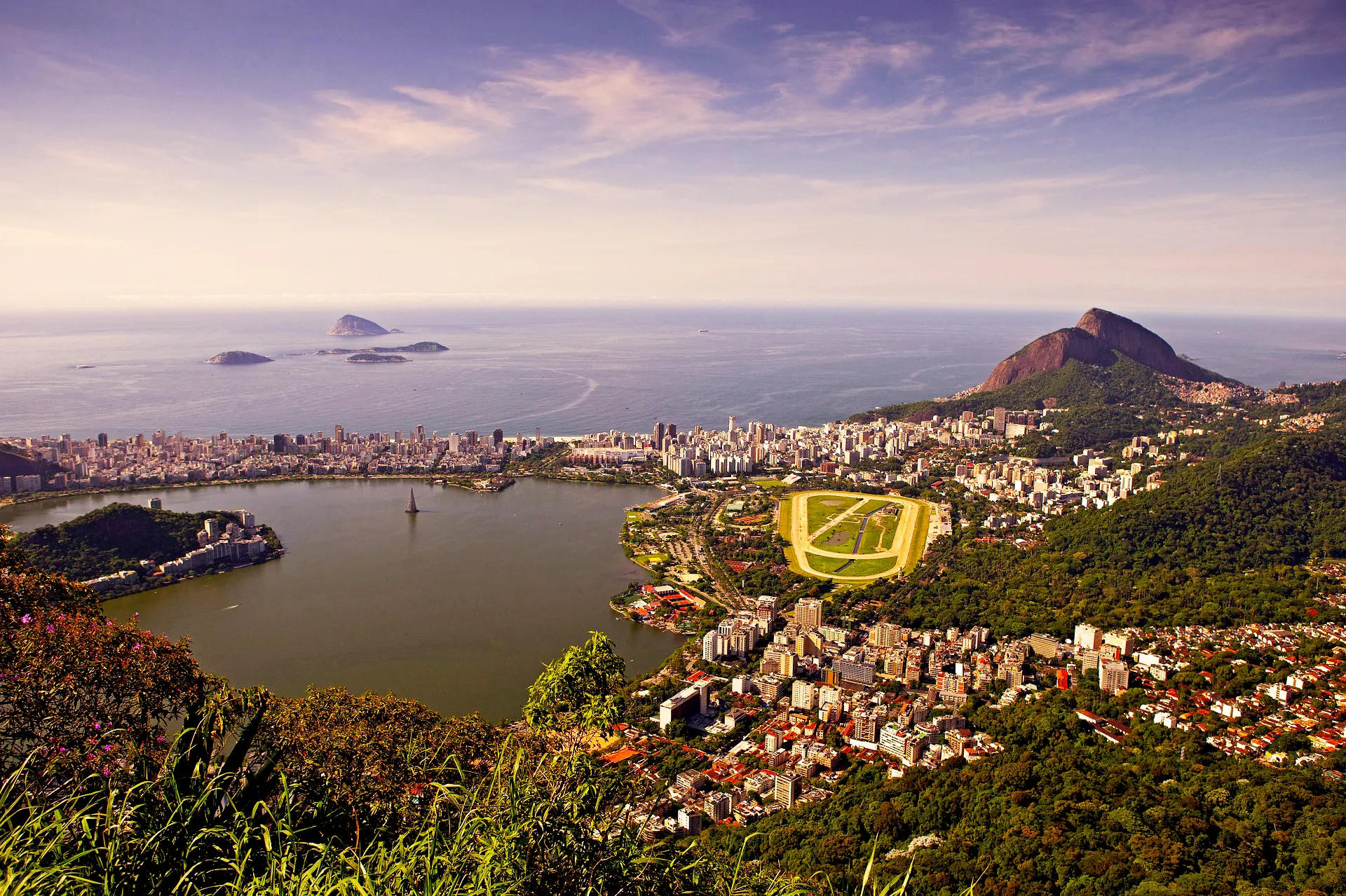 10 สิ่งที่ควรทำเมื่อไปเมืองริโอ เดอ จาเนโร | 10 Things to Do in Rio de Janeiro
